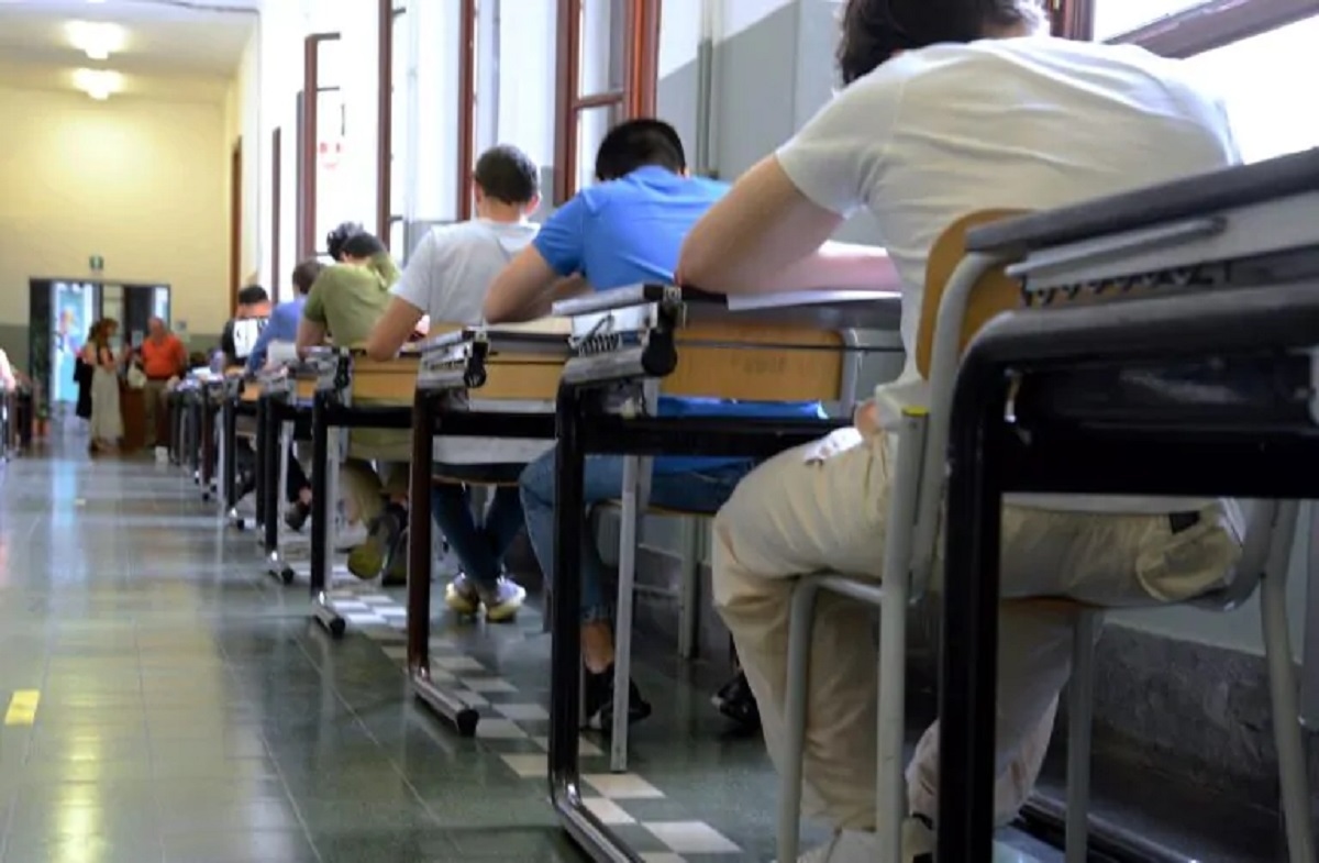 Kimi Antonelli afronta el examen final de 2025: «El examen oral es lo que más me preocupa»