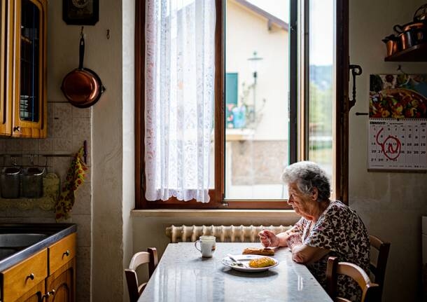Reflexión - Ferragosto: Entre celebraciones y silencios olvidados - - Noticias de Varese