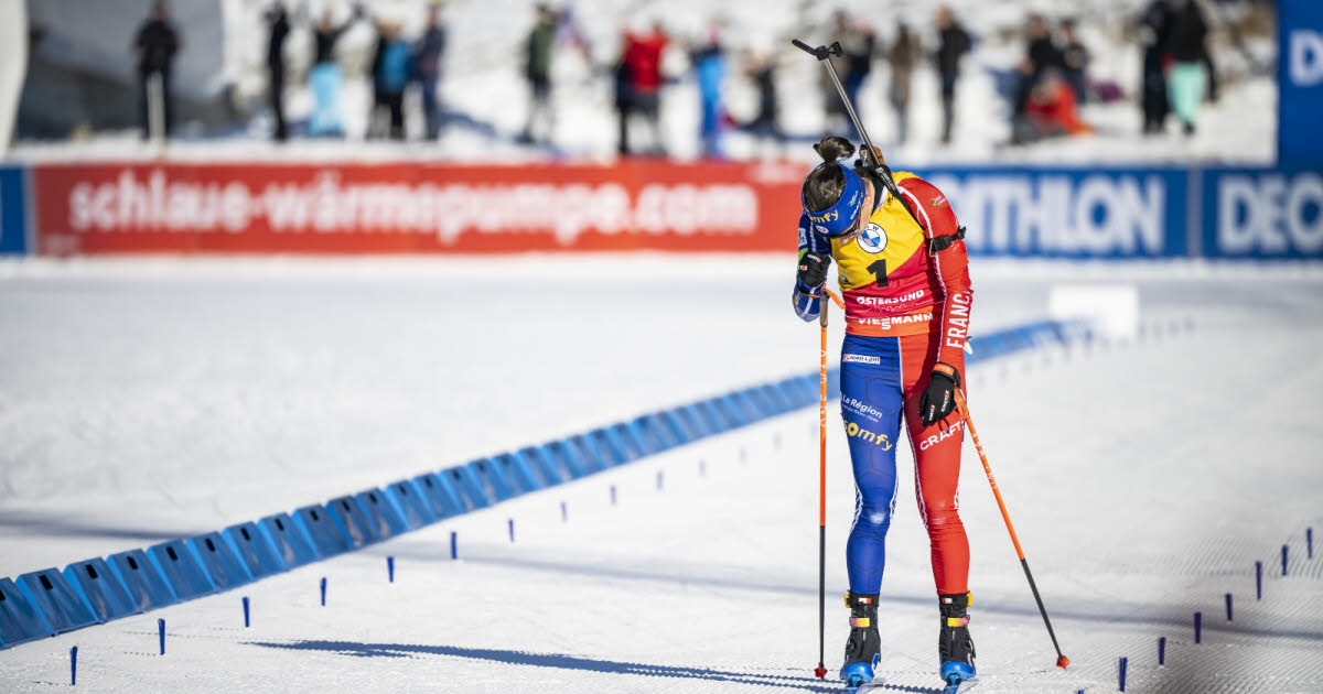 Биатлон. Жюлия Симон отстранена на месяц Федерацией лыжных гонок Франции, возможно участие в Олимпиаде.