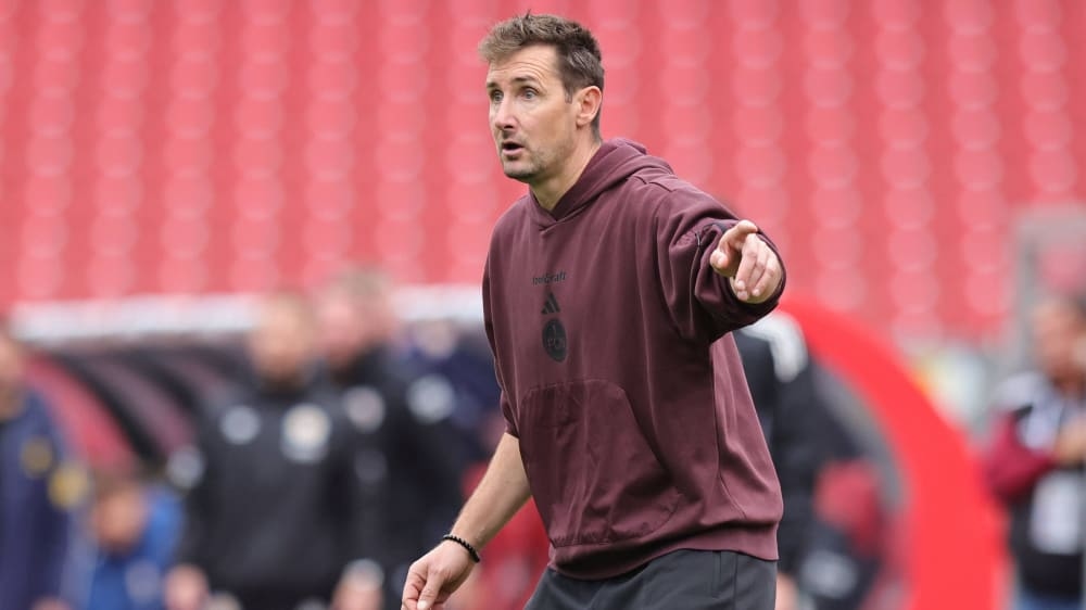 Klose zmienia defensywę: Karafiat czai się za „wzorowym” Knoche