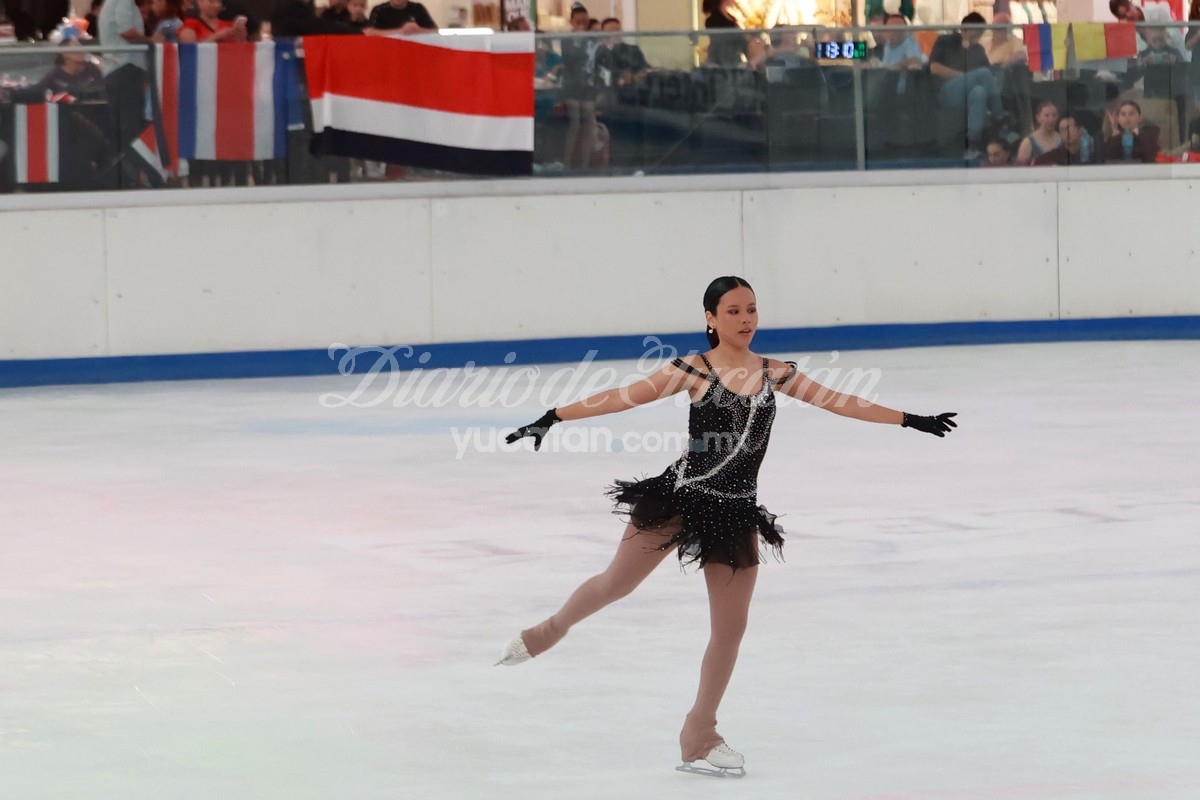 L'excitation est palpable à Mérida à l'occasion du début du Championnat régional interclubs latino-américain de patinage artistique