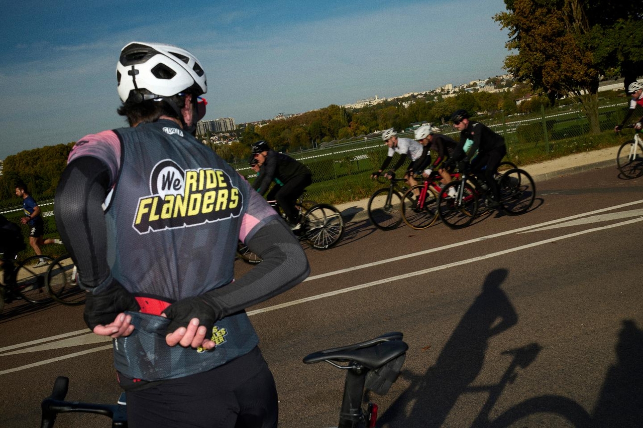 „Ich liebe es, meine Radlerhose anzuziehen, besonders wenn meine Beine rasiert sind“, sagt „Mamil“, eine Mittfünfzigerin, die Lycra und Rennradfahren liebt.