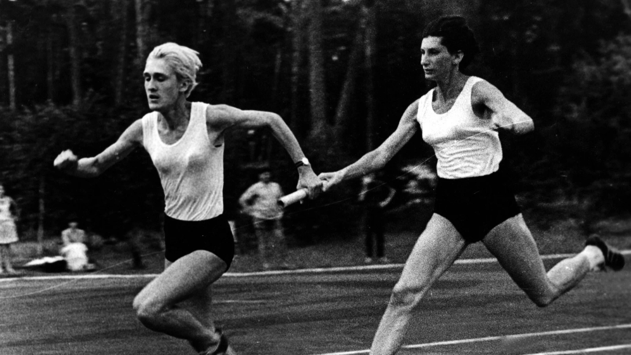 Une Polonaise a battu le record du monde et remporté l'or. Elle a été victime de discrimination de la part des Russes et des Allemands.