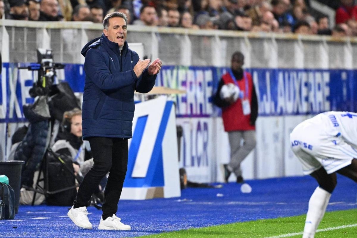 Christophe Pelissier, coach of Auxerre, beaten by Marseille and 17th in Ligue 1: "I can't absolve myself of this."