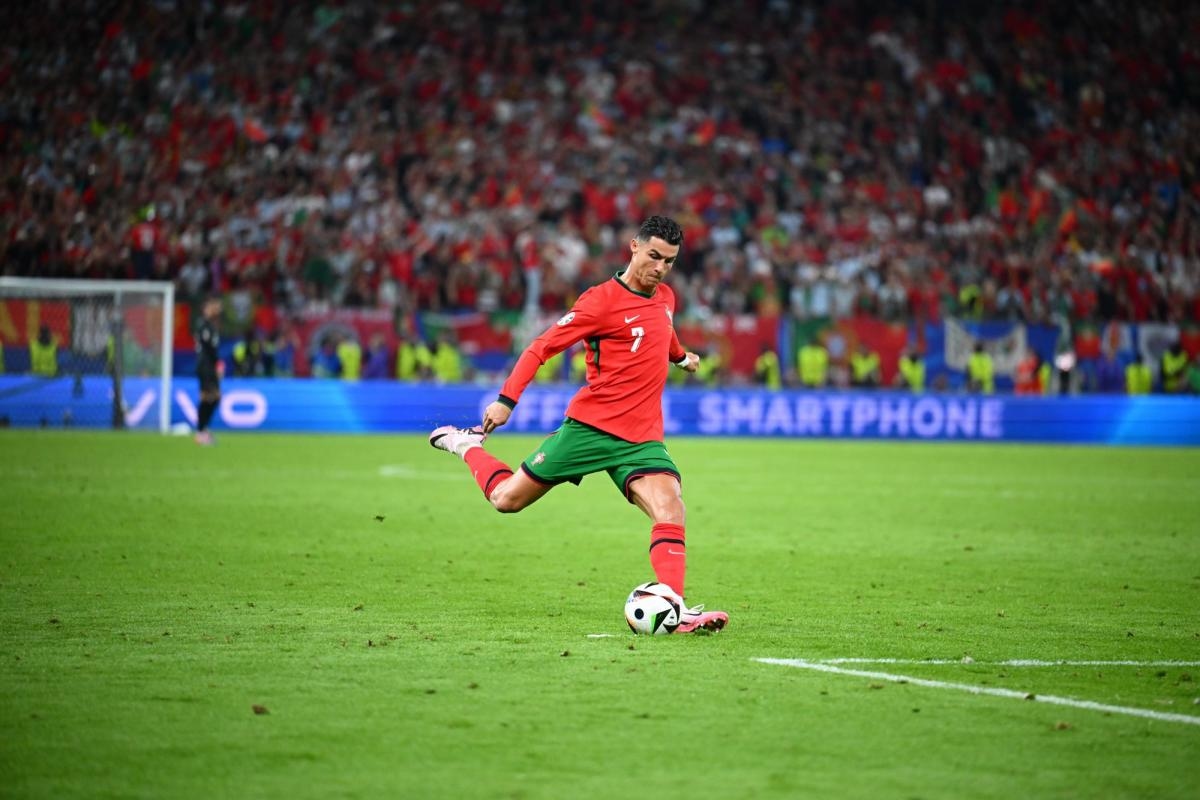 Portugal-Hongarije: Hoe laat en op welke zender kun je de wedstrijd kijken?