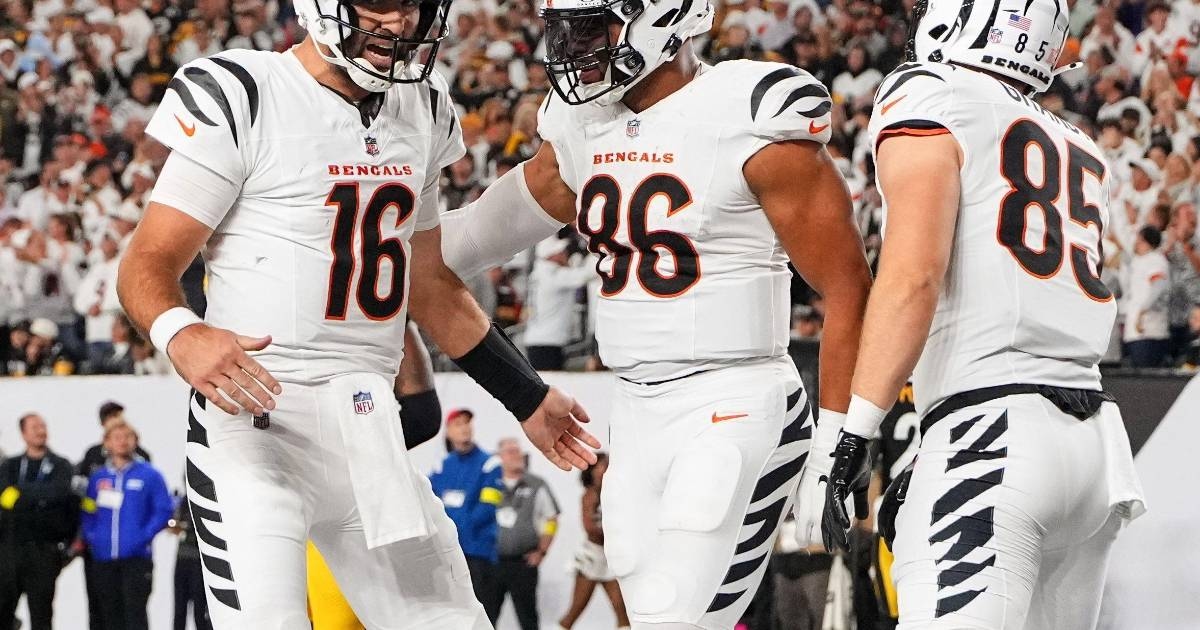Bengals vs. Steelers: Joe Flacco outlasts Aaron Rodgers in close Week 7 game