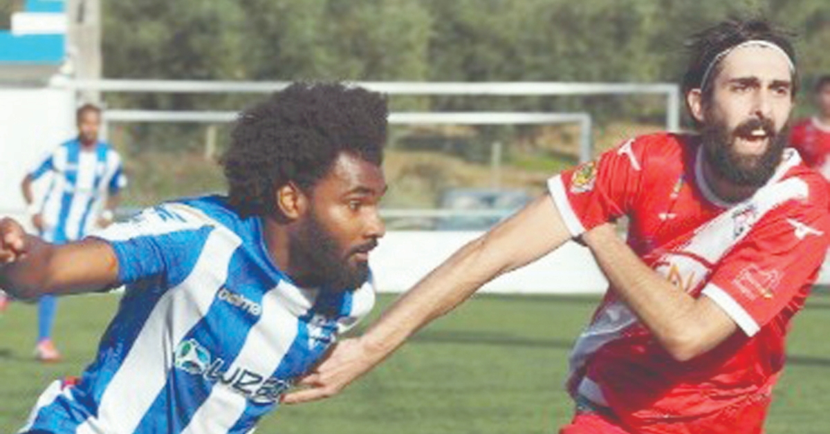 Carapinheirense: Líder Nogueirense continua imbatível