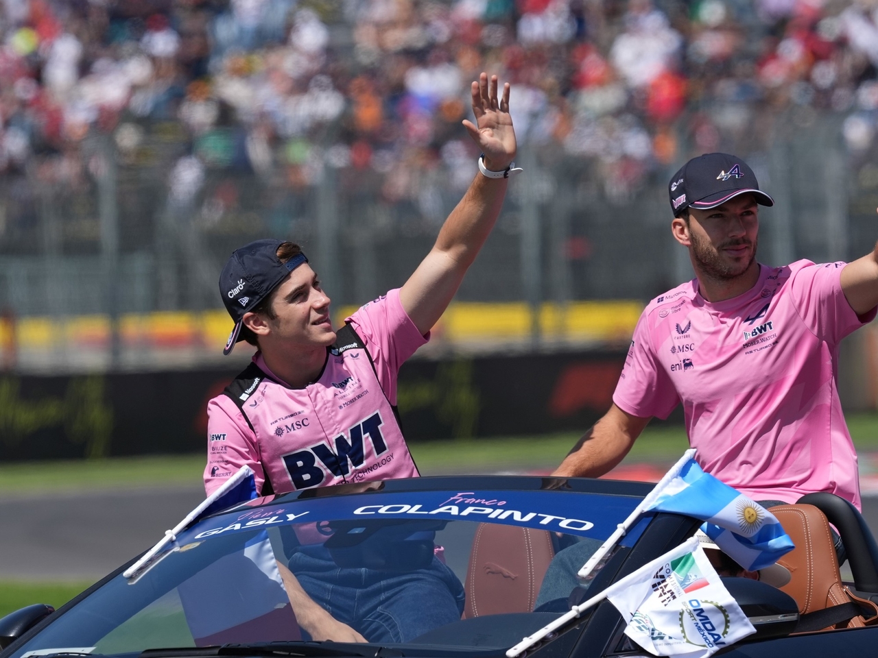 Colapinto e o enigmático jogo de números que dá indícios de sua confirmação como piloto da Alpine: a vaga na equipe e as dicas de seus amigos.