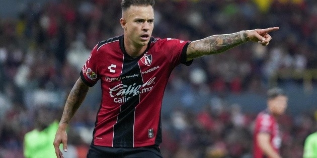 Gustavo Ferraréis is confident that Atlas can make it to the Play-In