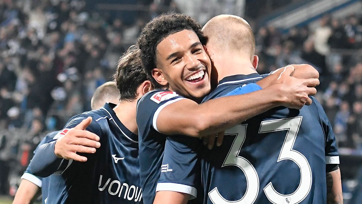 Record VfL per il vincitore Onyeka: quarta doppietta in undici giorni: il giovane incanta il Bochum