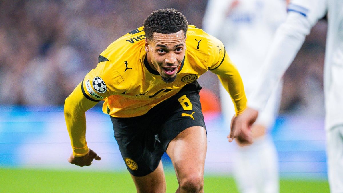 Lieber auf dem Platz als daneben: Mit diesem Wirbel verzückt Nmecha den BVB